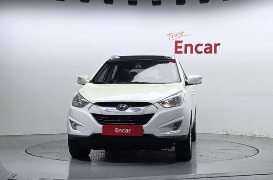 Hyundai Tucson Diesel 2WD LX20 Premier — пробег 263 488 км — фото 3 из 5