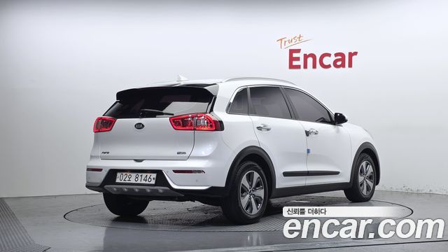 Kia Niro из Кореи Encar