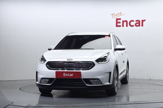 Kia Niro Noblesse — пробег 110 772 км — фото 3 из 5
