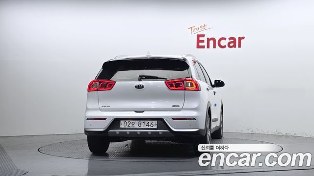 Kia Niro из Кореи Encar
