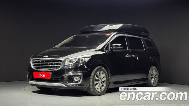 Kia Carnival 9-seater Hi-Limousine Luxury — пробег 152 358 км — фото 1 из 5