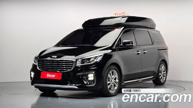 Kia Carnival Gasoline 7-Seater Hi-Limousine President — пробег 161 186 км — фото 1 из 5
