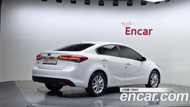 Kia K3 из Кореи Encar