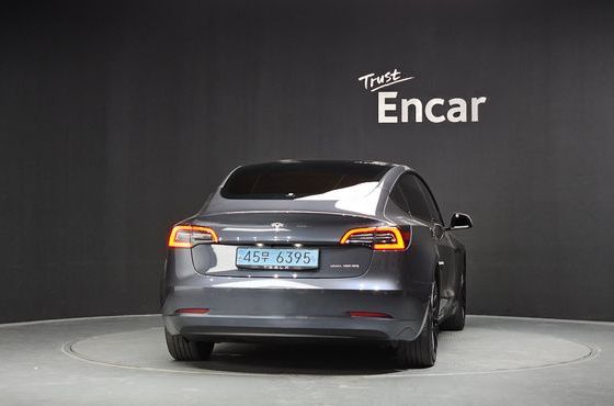 Tesla Model 3 Long Range AWD — пробег 87 363 км — фото 4 из 5