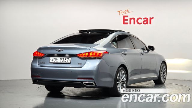 Hyundai Genesis из Кореи Encar