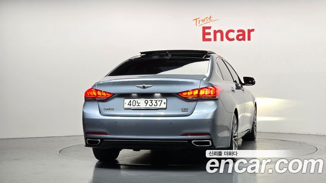 Hyundai Genesis из Кореи Encar