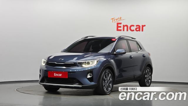 Kia Stonic из Кореи Encar