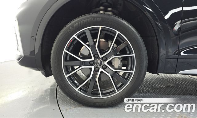Audi Q5 45 TFSI Quattro Sportback Premium — пробег 23 432 км — фото 5 из 5