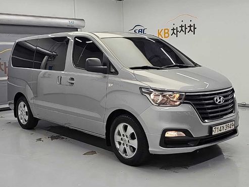 Hyundai Starex Wagon 12-Seater Smart — пробег 93 959 км — фото 4 из 5