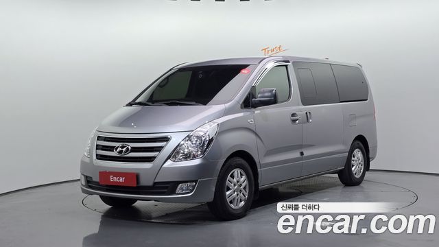 Hyundai Starex 11-Seater Wagon Modern — пробег 173 390 км — фото 1 из 5