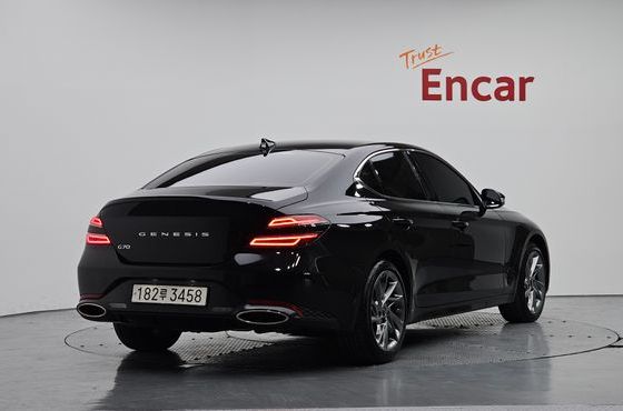 Genesis G70 Gasoline 2.5T 2WD — пробег 18 148 км — фото 2 из 5