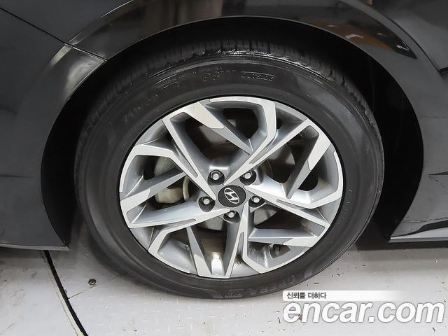 Hyundai Sonata 2.0 Premium Family — пробег 105 078 км — фото 5 из 5