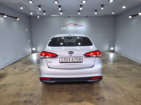 Kia K3 Trendy — пробег 70 000 км — фото 5 из 5