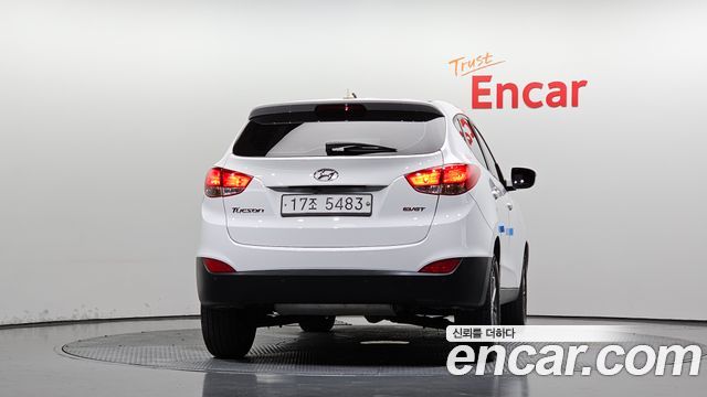 Hyundai Tucson Diesel(e-VGT) 2WD Smart special — пробег 177 762 км — фото 4 из 5