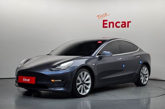 Tesla Model 3 Long Range AWD — пробег 76 981 км — фото 1 из 5