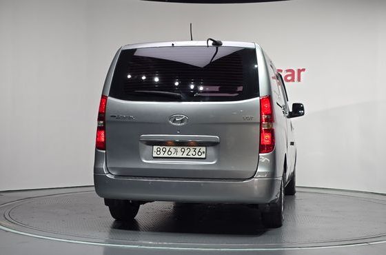 Hyundai Starex 3-Seater VAN Smart Special — пробег 226 083 км — фото 4 из 5