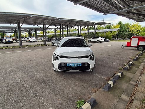 Kia Niro Earth — пробег 68 130 км — фото 3 из 5
