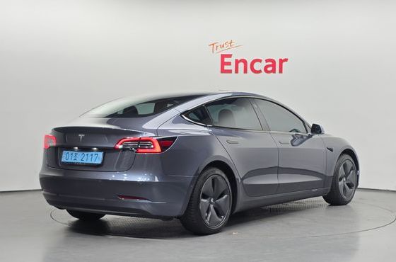 Tesla Model 3 Standard Range Plue RWD — пробег 82 120 км — фото 2 из 5
