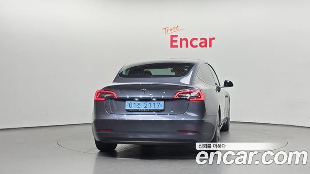 Tesla Model 3 Standard Range Plue RWD — пробег 82 120 км — фото 4 из 5