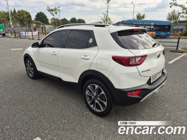 Kia Stonic 1.4 Trendy — пробег 57 700 км — фото 5 из 5