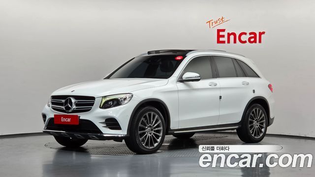 Mercedes-Benz GLC-Class GLC300 4MATIC AMG Line — пробег 111 575 км — фото 1 из 5