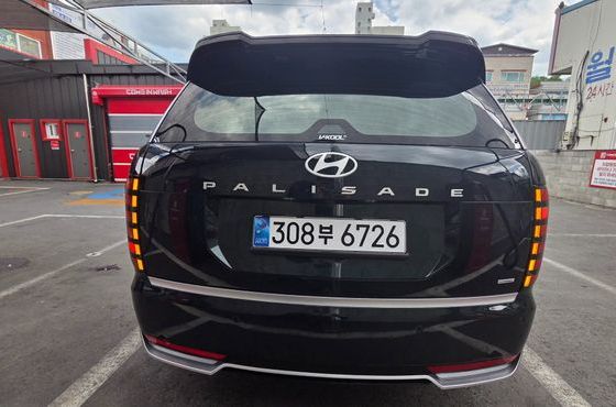Hyundai Palisade Gasoline 2.5T 4WD 7-Seater Calligraphy — пробег 13 000 км — фото 4 из 5