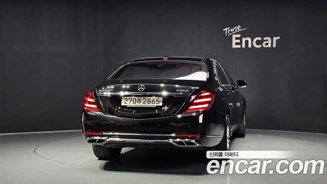 Mercedes-Benz S-Class Maybach S560 4MATIC — пробег 134 618 км — фото 4 из 5