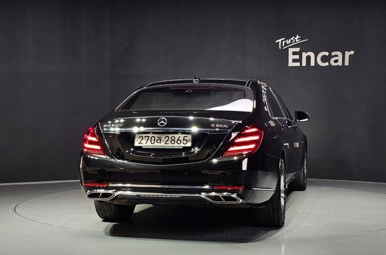 Mercedes-Benz S-Class Maybach S560 4MATIC — пробег 134 618 км — фото 4 из 5