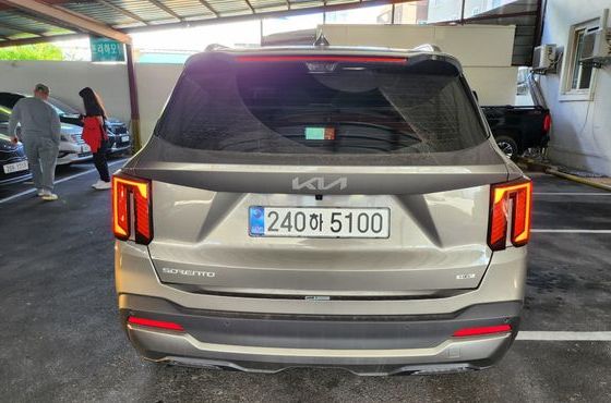 Kia Sorento Gasoline 2.5T 2WD Signature — пробег 10 000 км — фото 2 из 5