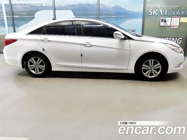 Hyundai Sonata LPI Smart — пробег 46 868 км — фото 3 из 5