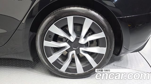Tesla Model 3 Long Range AWD — пробег 51 280 км — фото 5 из 5