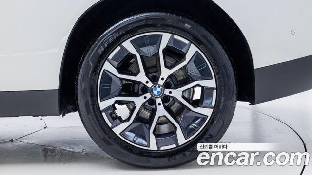 BMW X3 xDrive 20 — пробег 10 599 км — фото 5 из 5