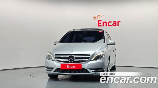 Mercedes-Benz B-Class B200 CDI Blue efficiency Sport pack — пробег 176 395 км — фото 3 из 5