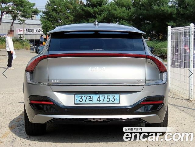 Kia EV6 Long Range GT Line — пробег 127 033 км — фото 4 из 5