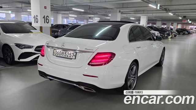 Mercedes-Benz E-Class E300 4MATIC AMG Line — пробег 89 990 км — фото 4 из 5