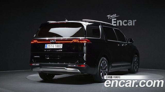 Kia Carnival Gasoline 9-Seater Signature — пробег 38 604 км — фото 2 из 5