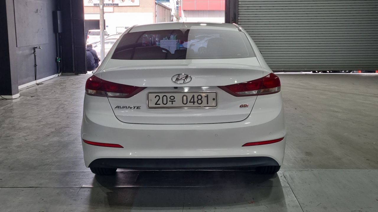 Hyundai AVANTE 1.6 GDI Modern special — пробег 83 055 км — фото 4 из 5