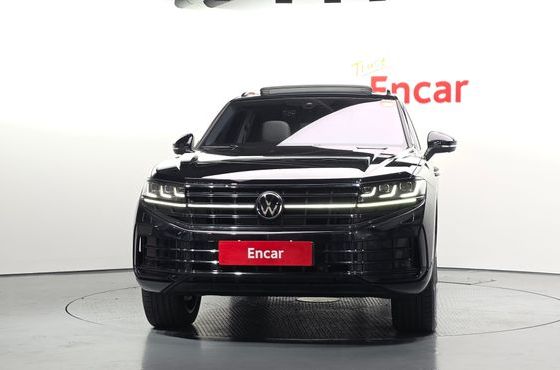 Volkswagen Touareg 3.0 TDI Prestige — пробег 8 759 км — фото 3 из 5