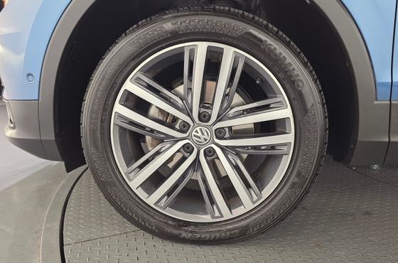 Volkswagen Tiguan 2.0 TDI Prestige — пробег 71 665 км — фото 5 из 5