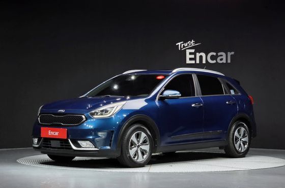 Kia Niro Noblesse — пробег 164 650 км — фото 1 из 5