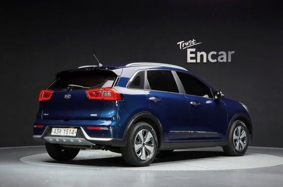 Kia Niro Noblesse — пробег 164 650 км — фото 2 из 5
