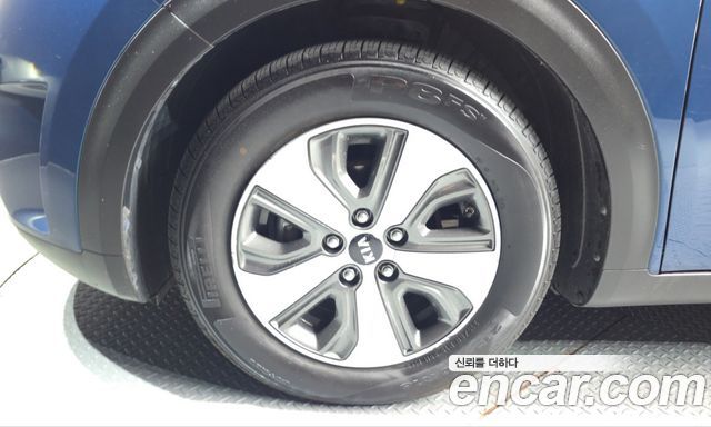 Kia Niro из Кореи Encar