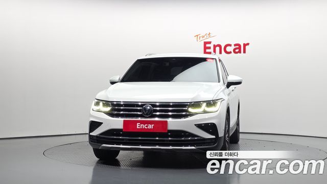 Volkswagen Tiguan 2.0 TDI Premium — пробег 35 116 км — фото 3 из 5