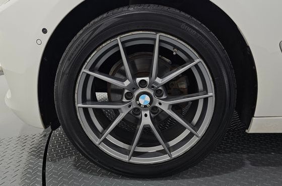 BMW Gran Turismo GT 320d Premium — пробег 130 634 км — фото 5 из 5