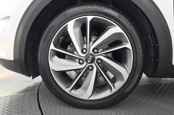 Kia Niro Prestige — пробег 144 974 км — фото 5 из 5