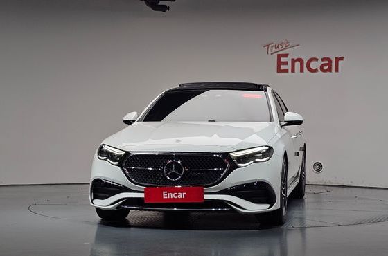 Mercedes-Benz E-Class E300 4MATIC AMG Line — пробег 16 440 км — фото 3 из 5