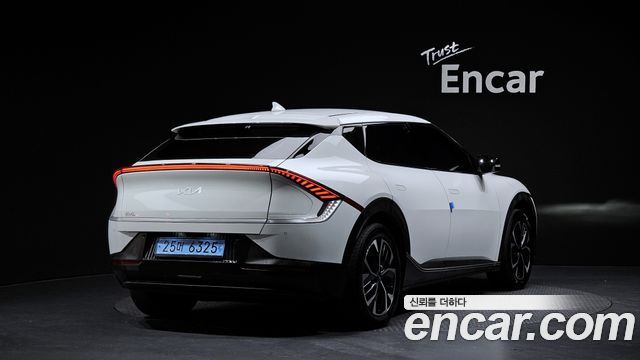 Kia EV6 из Кореи Encar