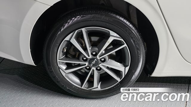 Kia K3 из Кореи Encar