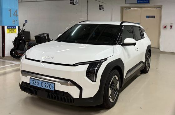 Kia EV3 Long Range 2WD Earth — пробег 920 км — фото 1 из 5