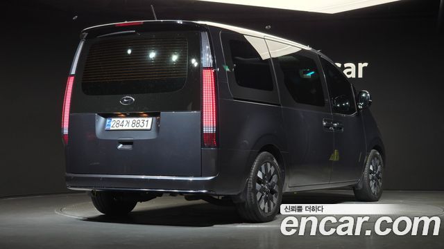 Hyundai Staria из Кореи Encar